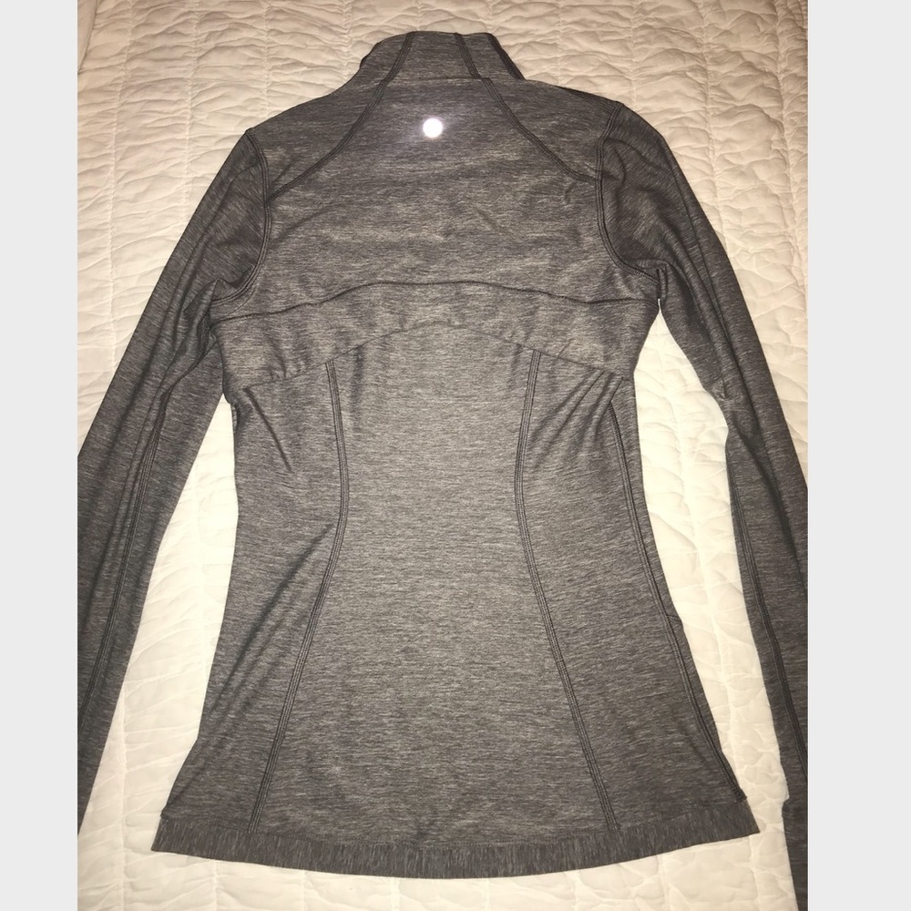 Lululemon Define Pullover - Picture 8 of 8